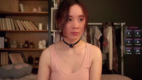 Lina online show from November 2025 11:32:01 AM