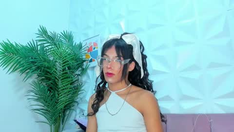 BRIYIT     online show from January 2025 02:03:02 AM