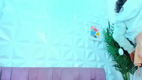 BRIYIT     online show from January 2025 02:50:02 AM