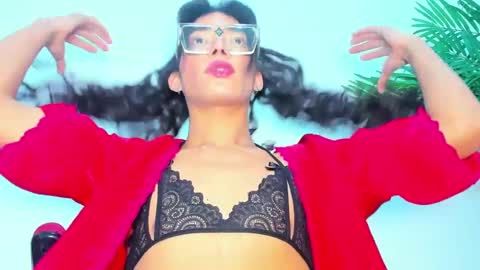 BRIYIT     online show from February 2025 10:08:02 AM