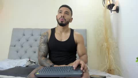 Snapshot of brock_hurn chatting on May 2026 09:05:02 PM brock_hurn online show from May 2026 09:05:02 PM