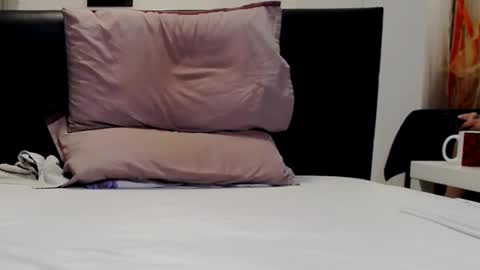 Snapshot of brodystone1 chatting on December 2024 11:27:02 PM BrodyStone online show from December 2024 11:27:02 PM