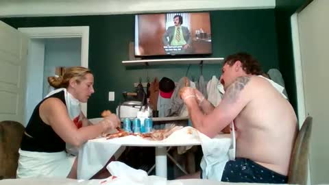 Snapshot of brokecash chatting on May 2026 11:31:02 PM brokecasn online show from May 2026 11:31:02 PM