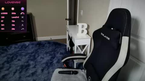 brookebee online show from March 2025 11:00:02 PM