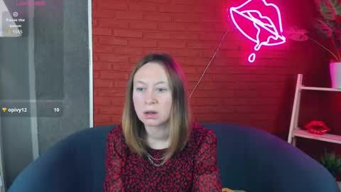 Lady Brooke online show from November 2025 08:44:01 PM
