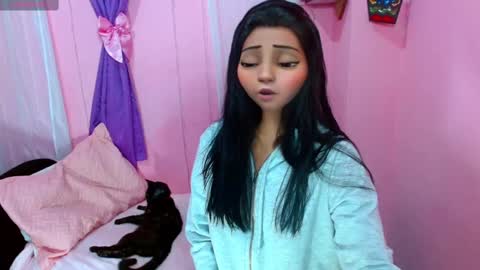 sofia online show from March 2025 12:31:02 AM