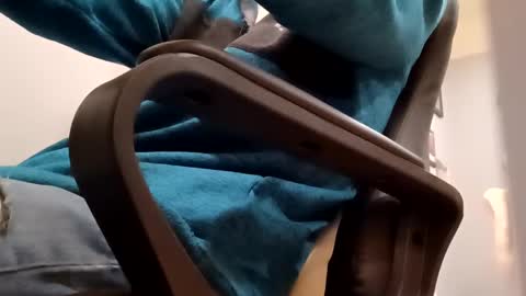 broski2002633810 online show from February 2025 04:53:02 PM