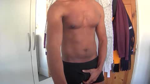 brownprince_260 online show from March 2026 10:10:01 AM