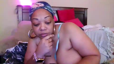 brownroundrenee online show from April 2026 10:08:02 AM