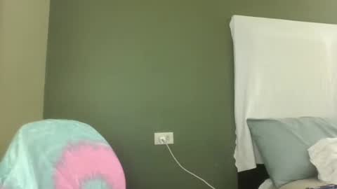 EtherealLilac online show from April 2026 03:00:01 AM