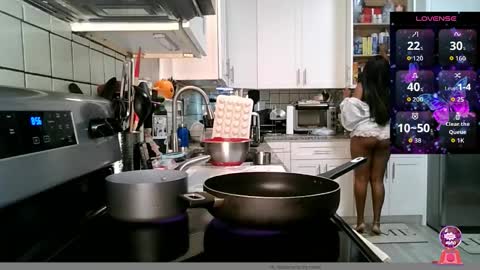 Snapshot of brownsugarcutie3 chatting on December 2025 01:57:02 AM Brownsuagrcutie online show from December 2025 01:57:02 AM