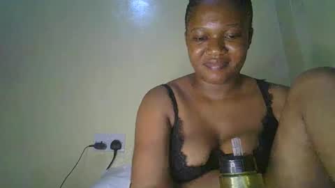 Snapshot of browny_kinky chatting on May 2026 07:00:02 PM pitch online show from May 2026 07:00:02 PM