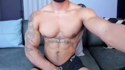 bruce roldan online show from October 2025 08:05:02 PM