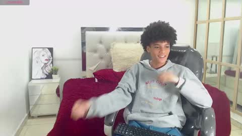  B R U C E   T W I N K online show from February 2025 01:48:02 PM