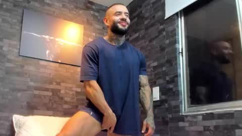 brucedallas online show from October 2025 01:07:02 AM