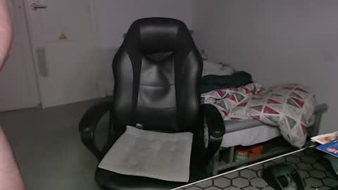 Bruce online show from January 2025 05:26:02 AM