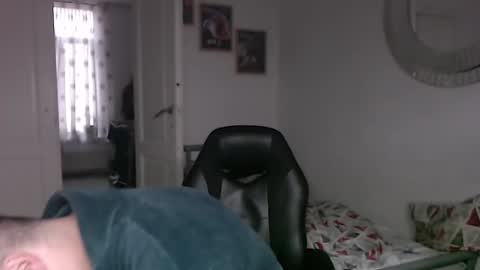 Bruce online show from February 2025 08:22:02 AM