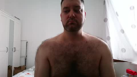 Snapshot of brucemf chatting on May 2026 06:42:02 AM Bruce online show from May 2026 06:42:02 AM