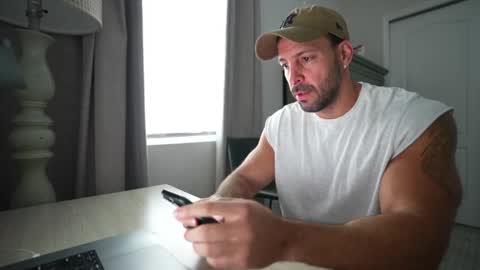 onlyfans BRUCESTRYKER online show from February 2026 04:10:02 PM