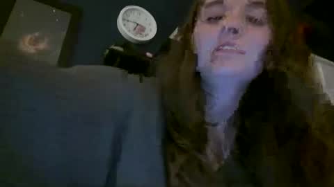 Snapshot of brunettebaby040 chatting on October 2025 02:11:01 AM brunettebaby040 online show from October 2025 02:11:01 AM