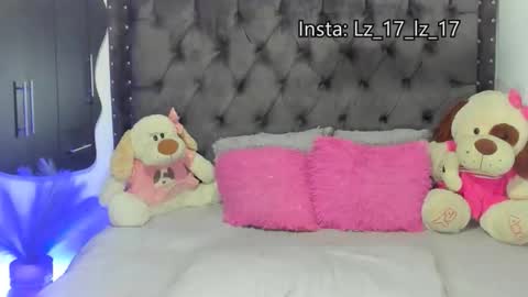 Snapshot of brunettesexy36578 chatting on October 2025 10:01:01 PM lizathomson online show from October 2025 10:01:01 PM