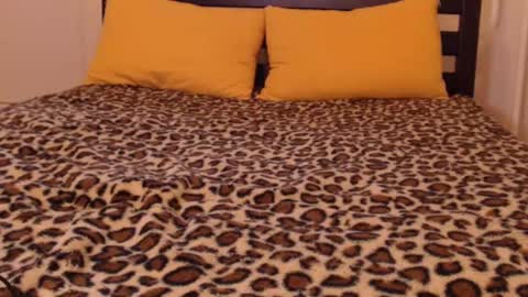 Ellis online show from February 2025 06:24:02 AM