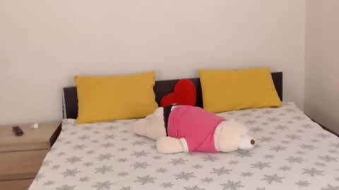 Ellis online show from February 2026 05:15:01 AM