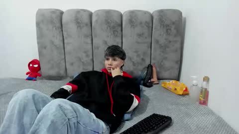 Snapshot of bruno_cruz chatting on April 2026 02:25:02 AM Bruno Cruz online show from April 2026 02:25:02 AM