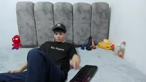 Snapshot of bruno_cruz chatting on May 2026 02:20:02 AM Bruno Cruz online show from May 2026 02:20:02 AM