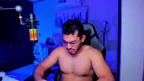 Bruno online show from October 2025 04:40:02 AM