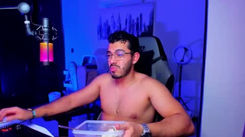 Bruno online show from November 2025 07:19:02 AM