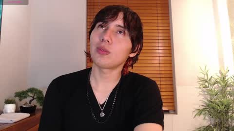 Snapshot of brunodeluca_ chatting on May 2026 08:06:01 PM Bruno online show from May 2026 08:06:01 PM