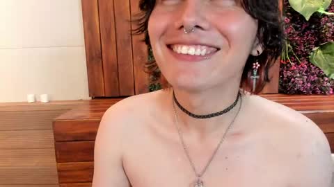 Snapshot of brunodeluca_ chatting on June 2026 01:39:01 AM Bruno online show from June 2026 01:39:01 AM