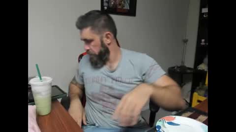 BRUTALMASTER1983 online show from October 2025 07:40:01 PM