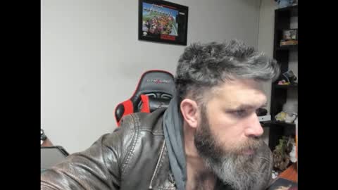 BRUTALMASTER1983 online show from December 2025 07:15:02 AM