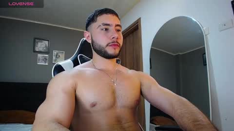 Snapshot of bryan_oficials chatting on December 2024 09:33:02 AM bryan_oficials online show from December 2024 09:33:02 AM