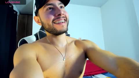 Snapshot of bryan_oficials chatting on October 2025 03:28:01 AM bryan_oficials online show from October 2025 03:28:01 AM