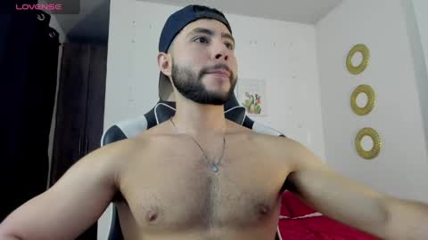 Snapshot of bryan_oficials chatting on May 2026 12:07:01 AM bryan_oficials online show from May 2026 12:07:01 AM