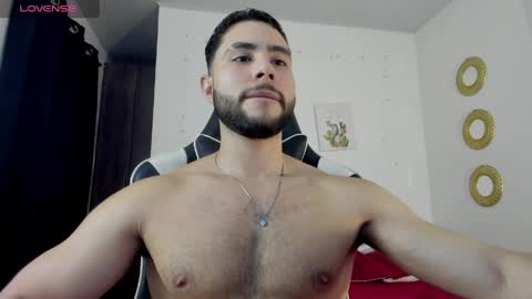 Snapshot of bryan_oficials chatting on May 2026 01:44:01 AM bryan_oficials online show from May 2026 01:44:01 AM