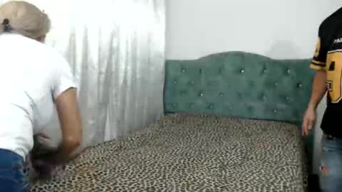 Snapshot of bryonysexytwo chatting on June 2026 04:25:02 AM bryonysexytwo online show from June 2026 04:25:02 AM