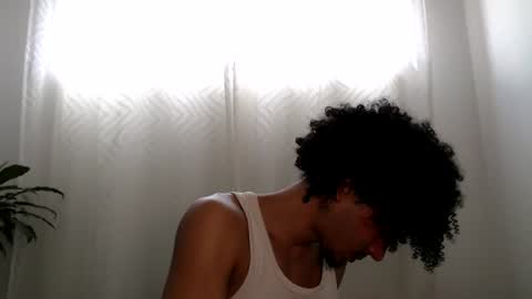 Laurence online show from July 2026 03:32:01 PM