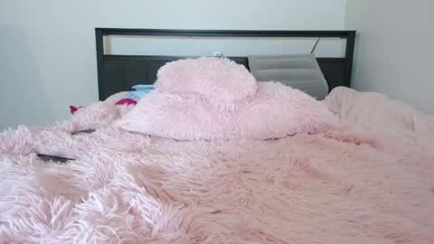 Queen Lola XXX online show from April 2026 08:18:02 AM