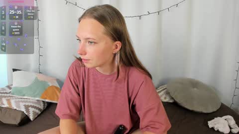 Snapshot of bubblebbb chatting on December 2024 07:56:02 AM Sabrina online show from December 2024 07:56:02 AM