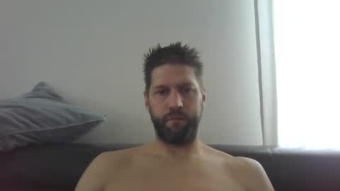 bubblebee1982 online show from October 2025 09:41:02 AM