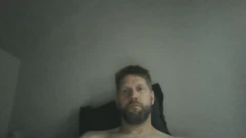 Snapshot of bubblebee1982 chatting on May 2026 05:20:02 PM bubblebee1982 online show from May 2026 05:20:02 PM