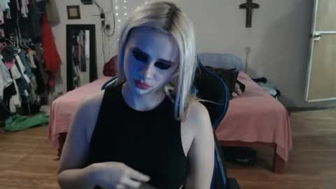 Snapshot of bubblebut11 chatting on November 2025 04:45:02 AM Isabella but call me isa online show from November 2025 04:45:02 AM