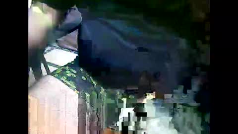 Snapshot of bublachut chatting on February 2026 03:25:01 AM suzie2rogers online show from February 2026 03:25:01 AM