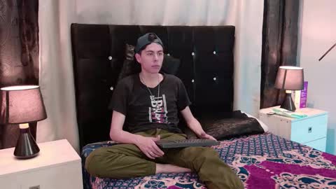 Snapshot of bublee01 chatting on September 2025 03:50:02 AM Bublee01 online show from September 2025 03:50:02 AM