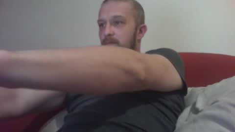 Snapshot of budgie1095 chatting on January 2025 10:24:01 PM budgie1095 online show from January 2025 10:24:01 PM