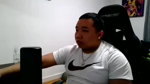 buffsexyman24 online show from March 2026 03:41:02 PM